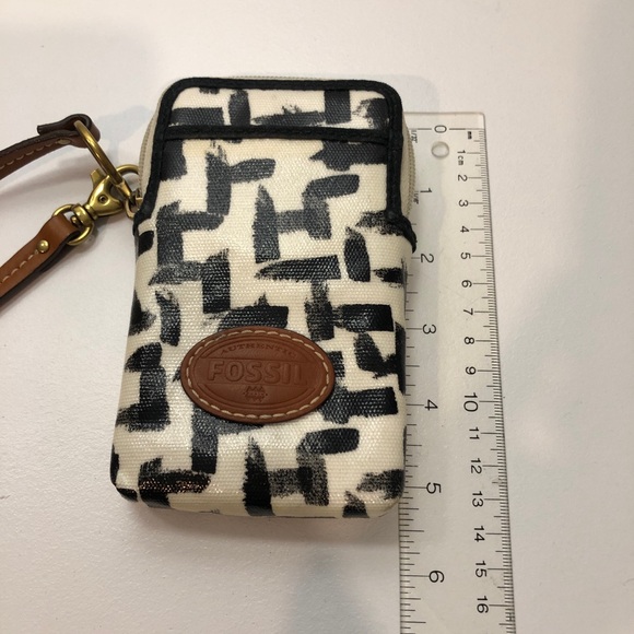 Fossil card and phone case - Picture 6 of 7
